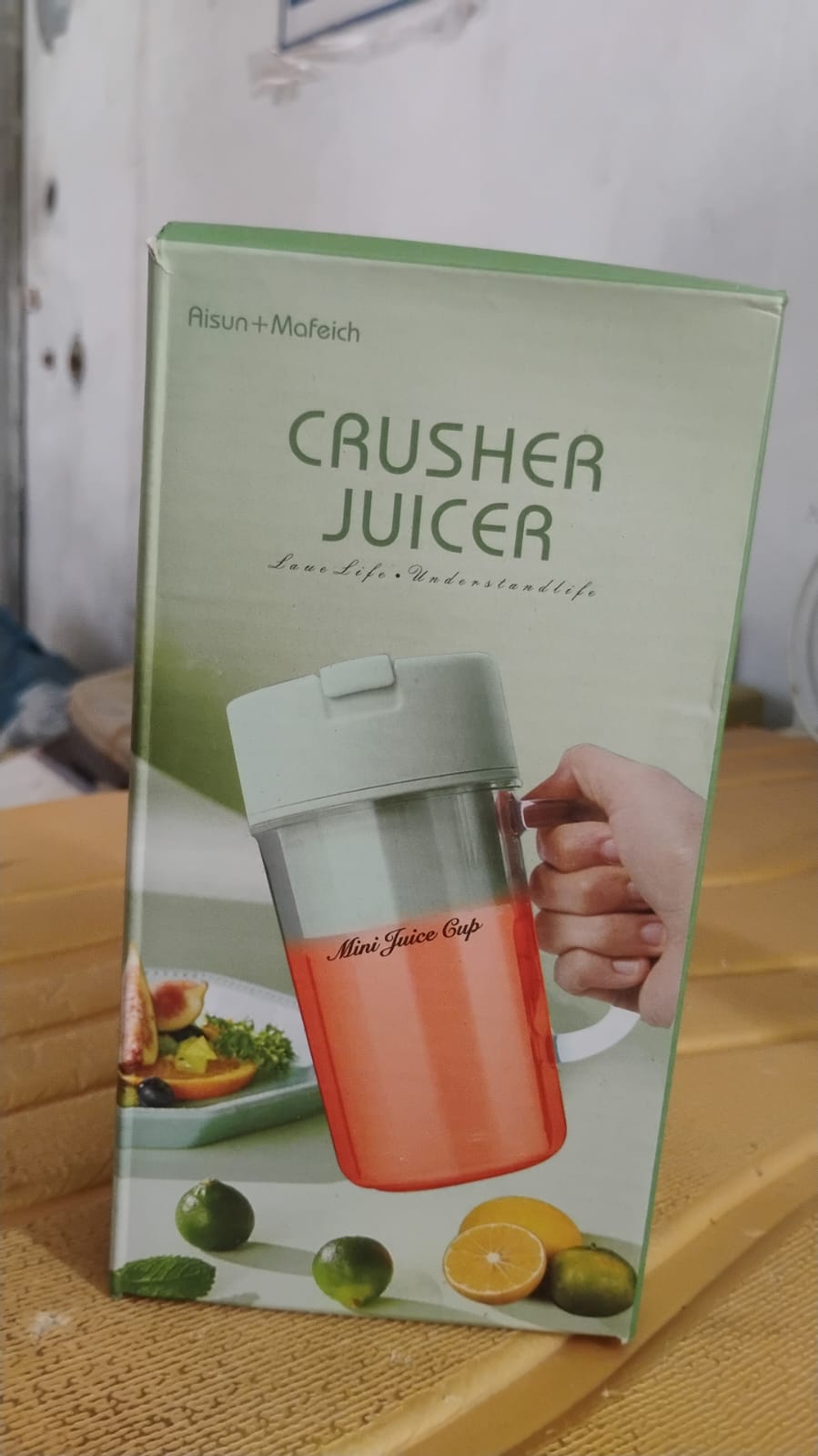 Portable USB Juicer – 420ml Rechargeable Blender | BestyBuys