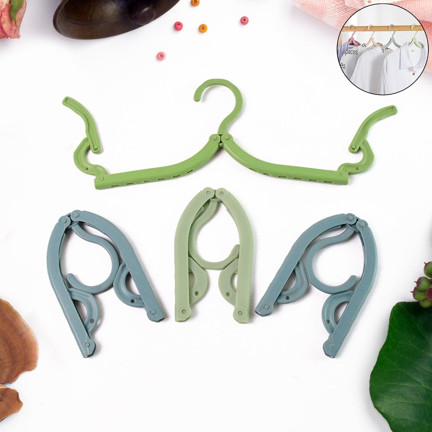 Space-Saving Travel Hangers – Compact 4-Pack for Easy