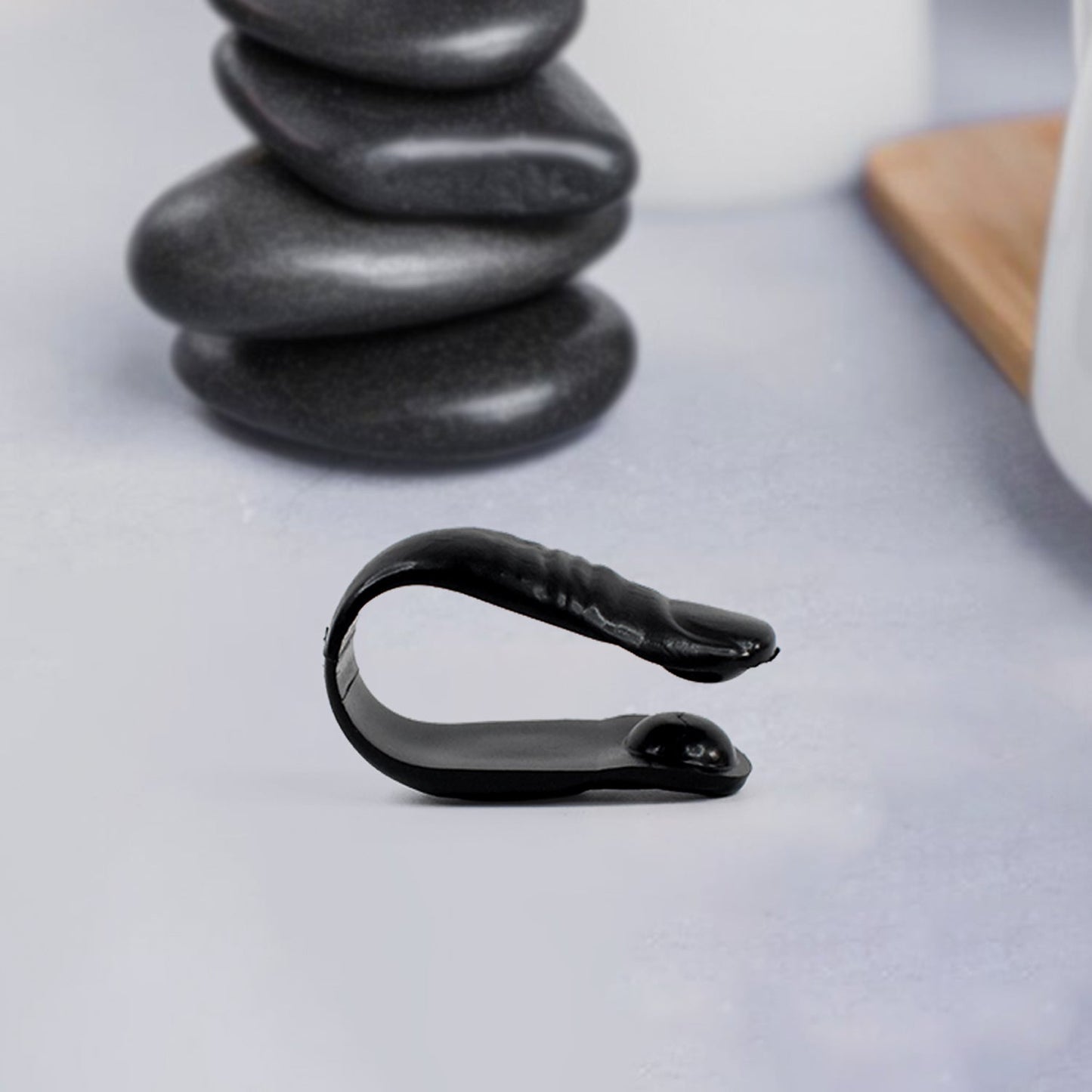 LI4 Acupressure Point Clip – Natural Headache & Migraine Relief