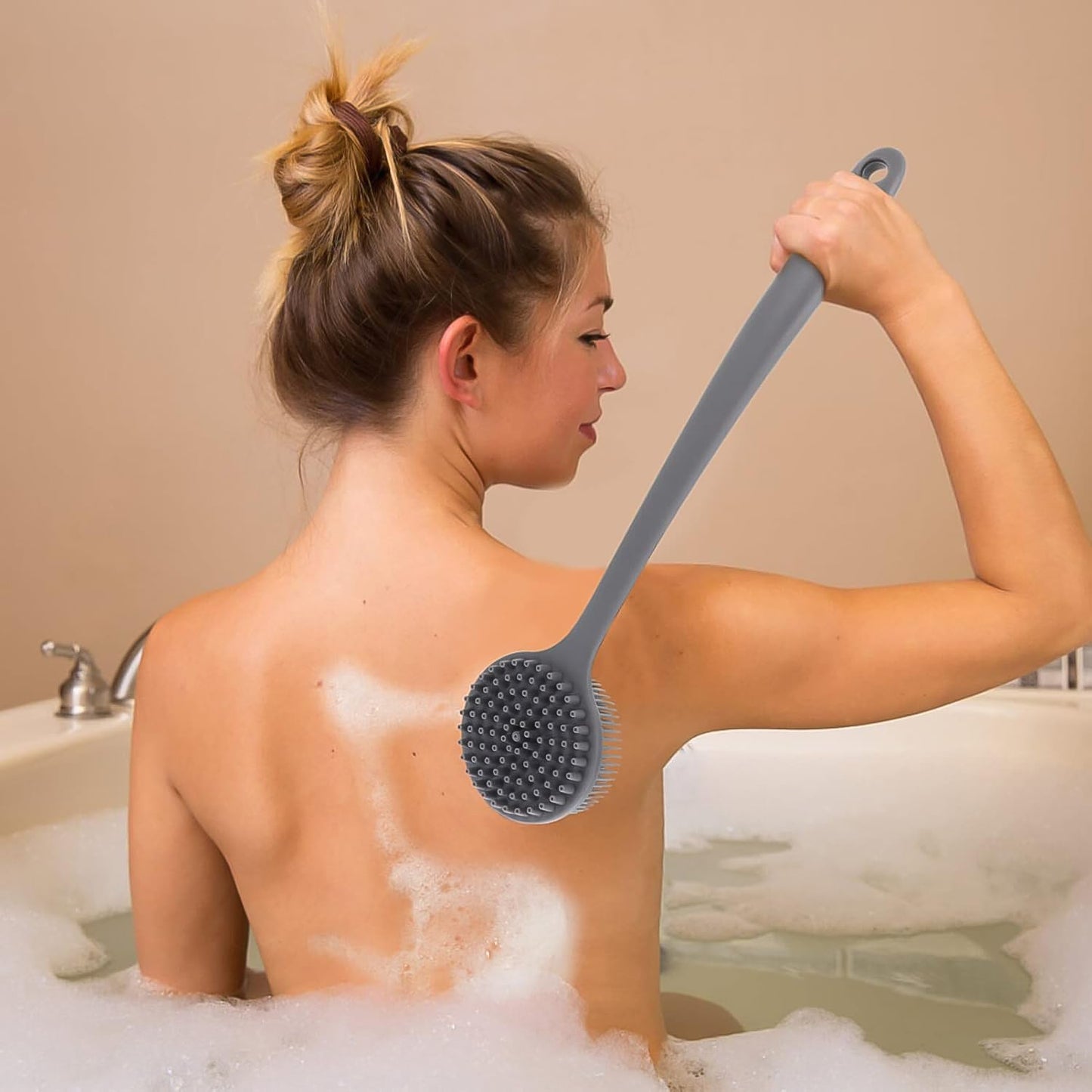 Silicone Back Scrubber Brush – Long Handle for Gentle Exfoliation
