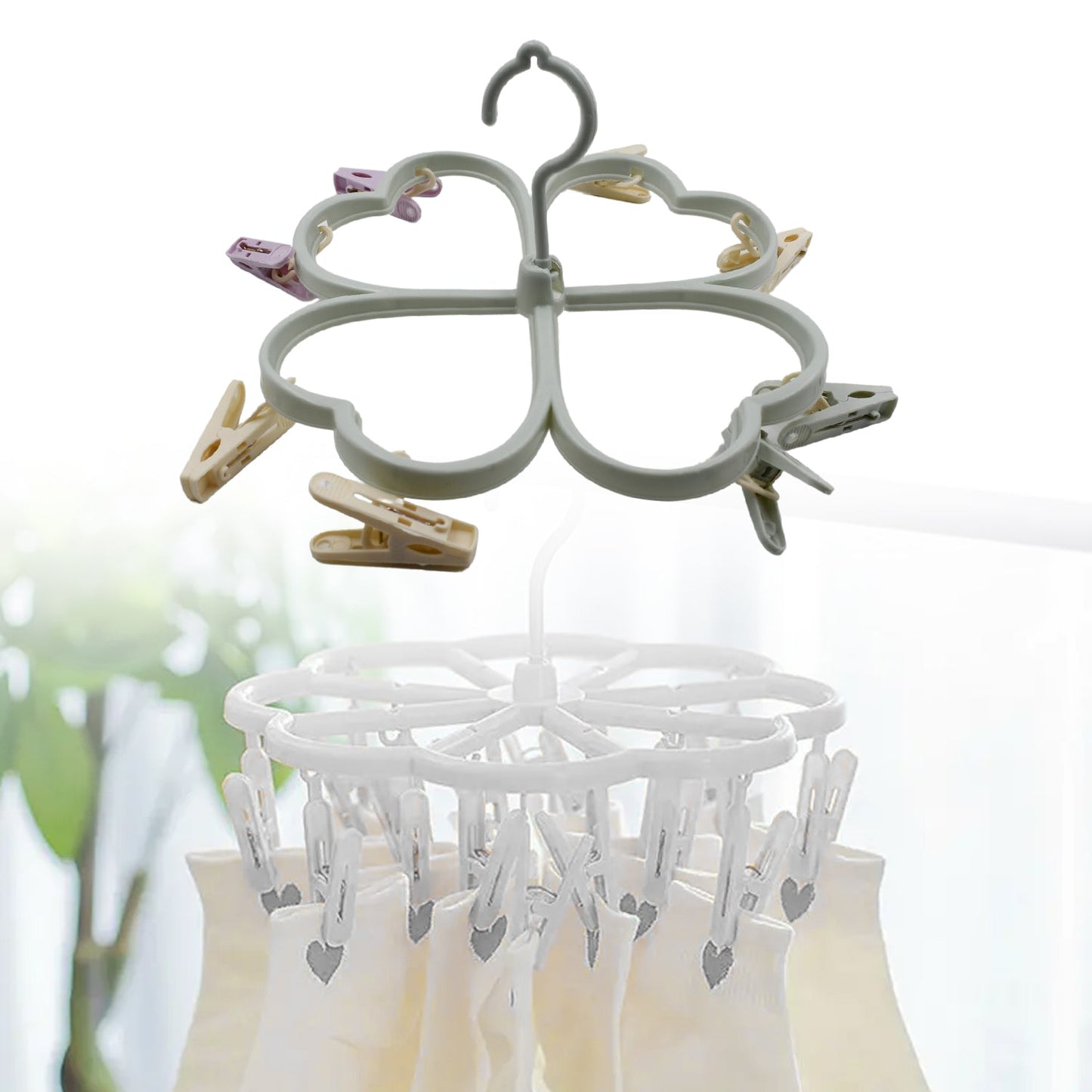 Clutter-Free Storage Cloth Drying Rack – Heart Shape
