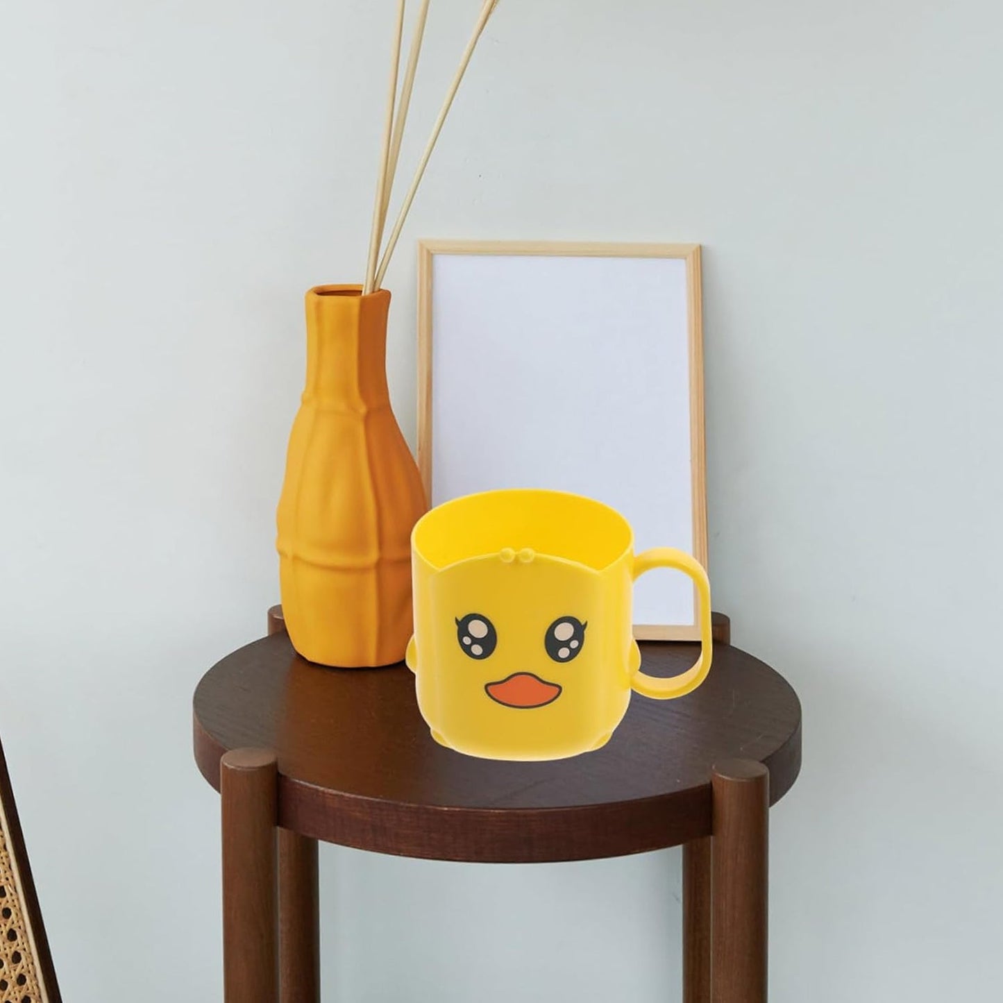 Cartoon Plastic Toothbrush Cup – Durable & Lightweight | Mini Bubbles