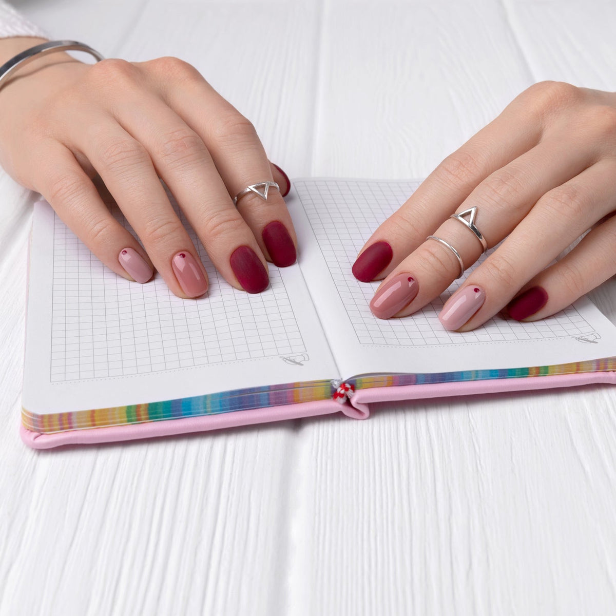 Professional Nail File – Double-Sided for Precise Nail Shaping