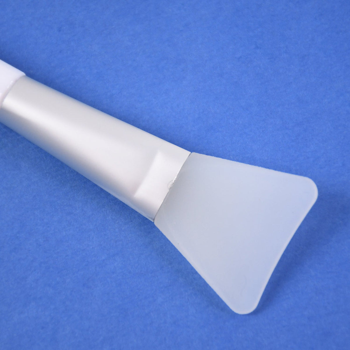 Silicone Face Mask Applicator Brush – Soft, Hygienic & Reusable