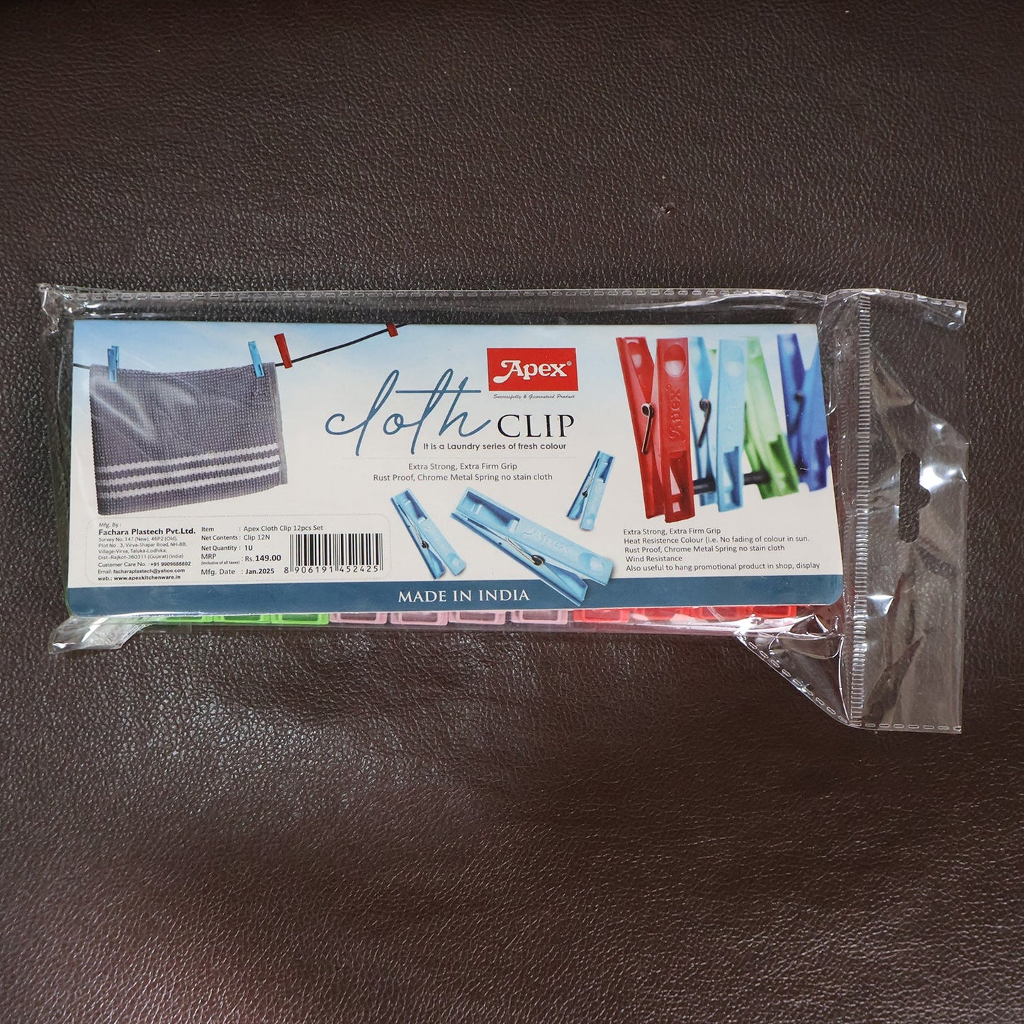 Cloth Clips Set