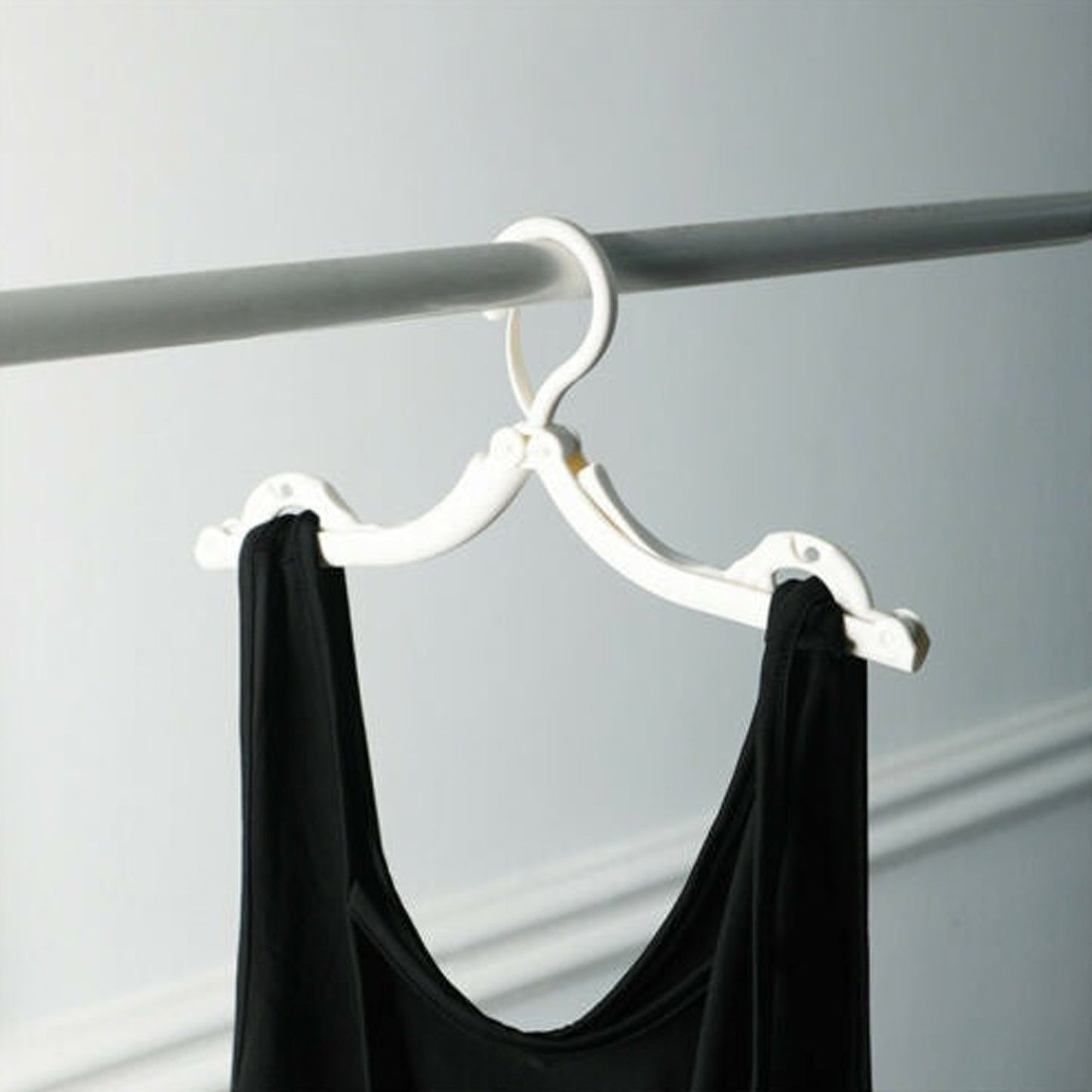 Travel-Ready Hangers – Folding Clothes Drying Rack