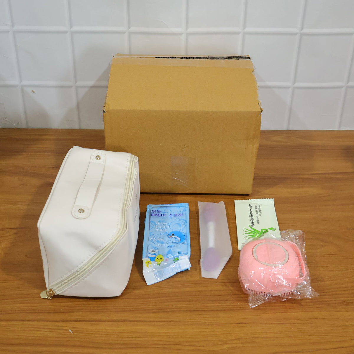 Women Travel Hygiene Essentials Combo – Compact & Portable Set