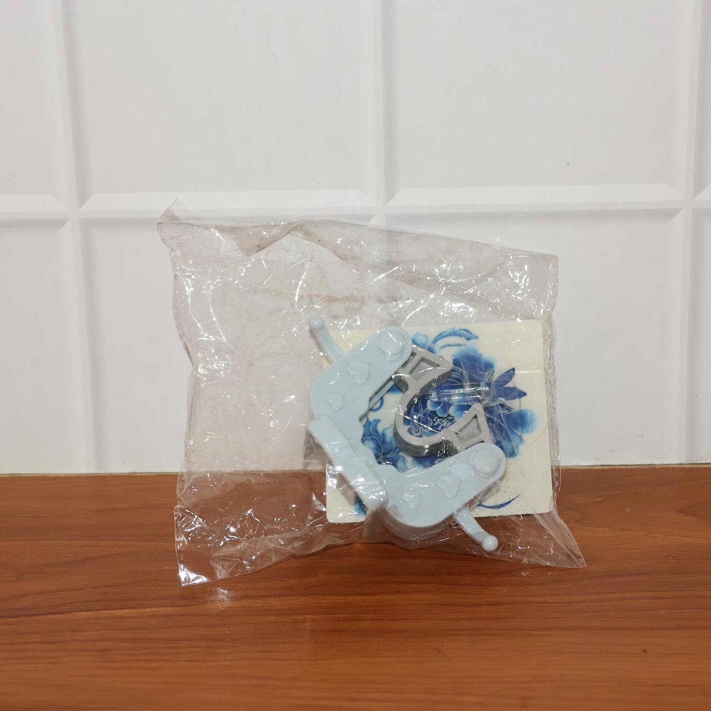 Clutter-Free Storage Mop & Broom Holder Clip – Strong #2