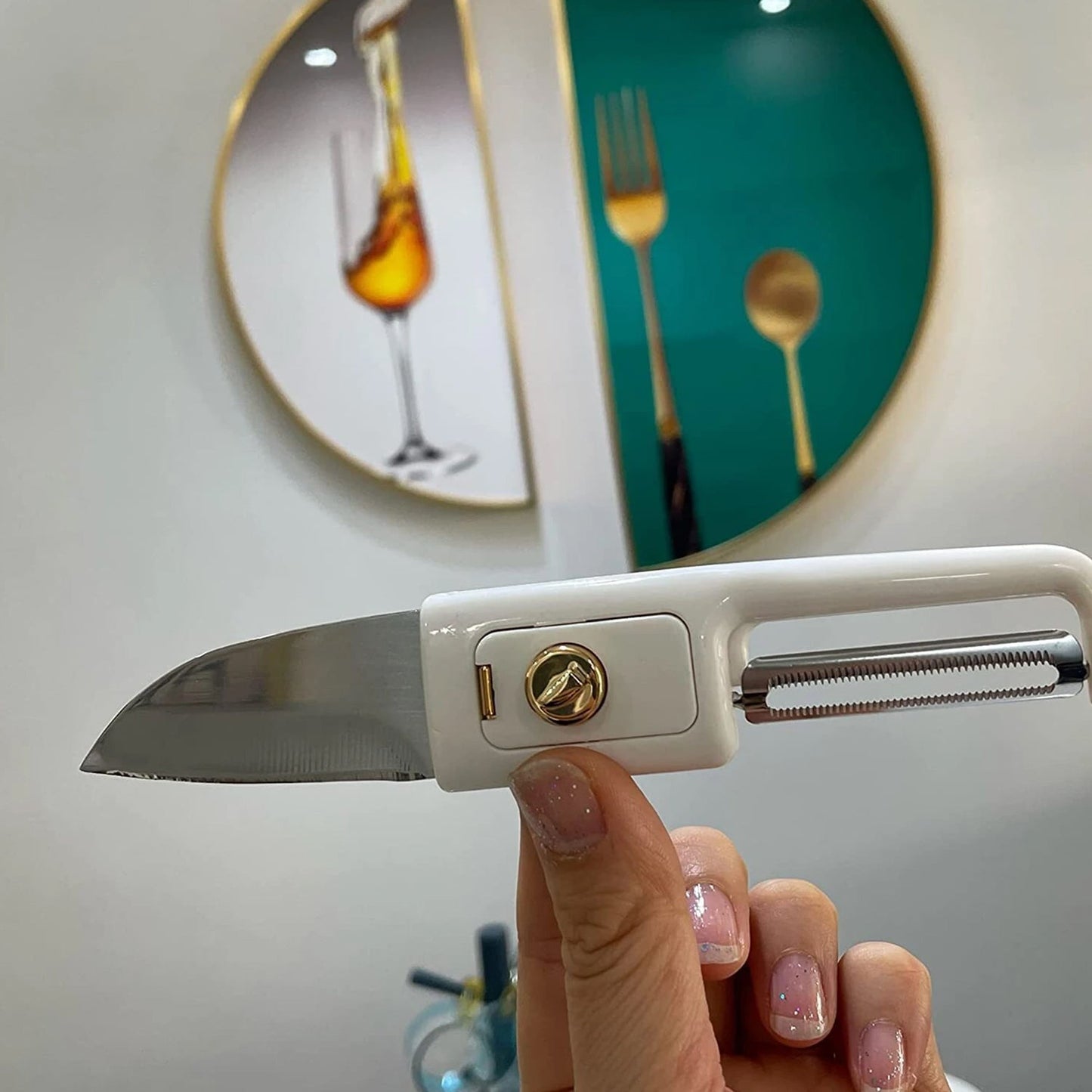 Multifunctional Peeler – 2-in-1 Knife & Sawtooth for Kitchen | BestyBuys