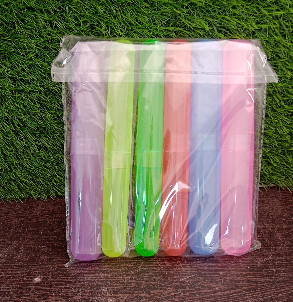 Travel Toothbrush Covers – 6pc Anti-Bacterial Set | BrushedUp