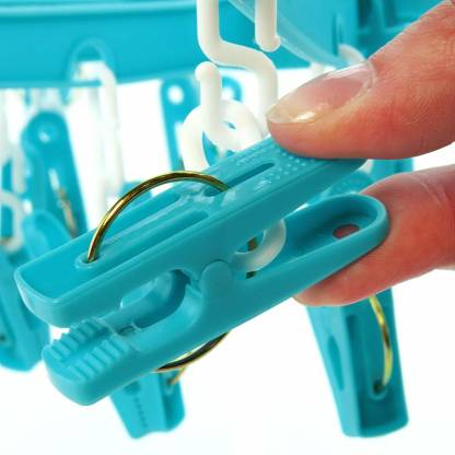 Space-Saving Cloth Drying Hanger – Round with 24 Clips
