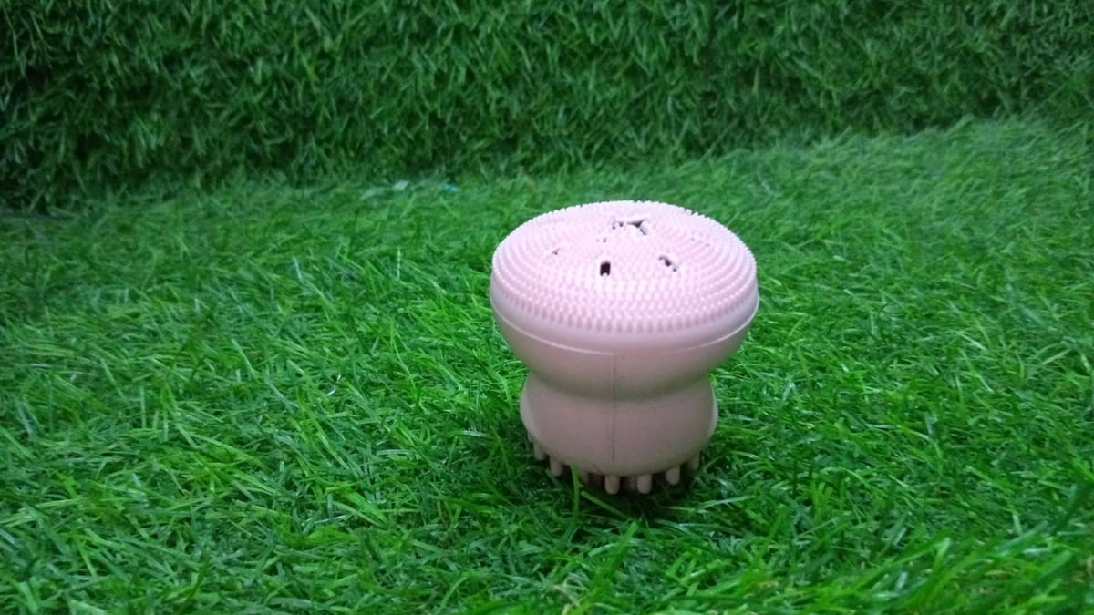 Silicone Facial Cleansing Brush – Octopus Shape & Gentle Massage