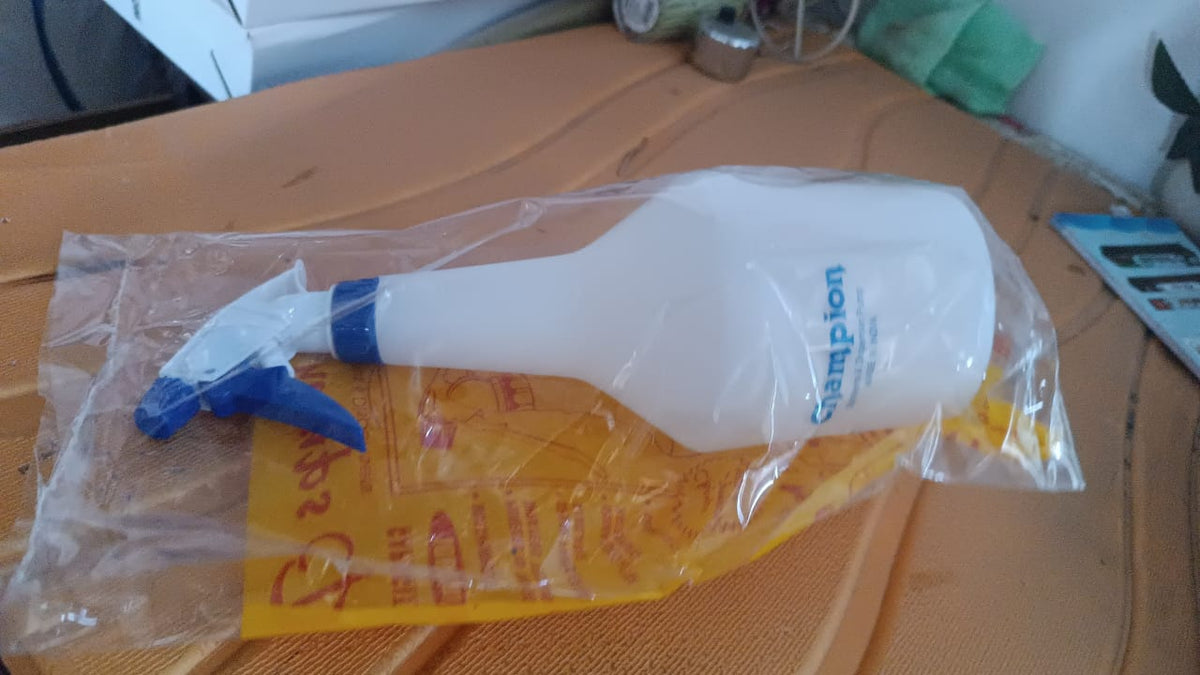 Adjustable Plastic Trigger Spray Bottle 1L – Mist & Stream