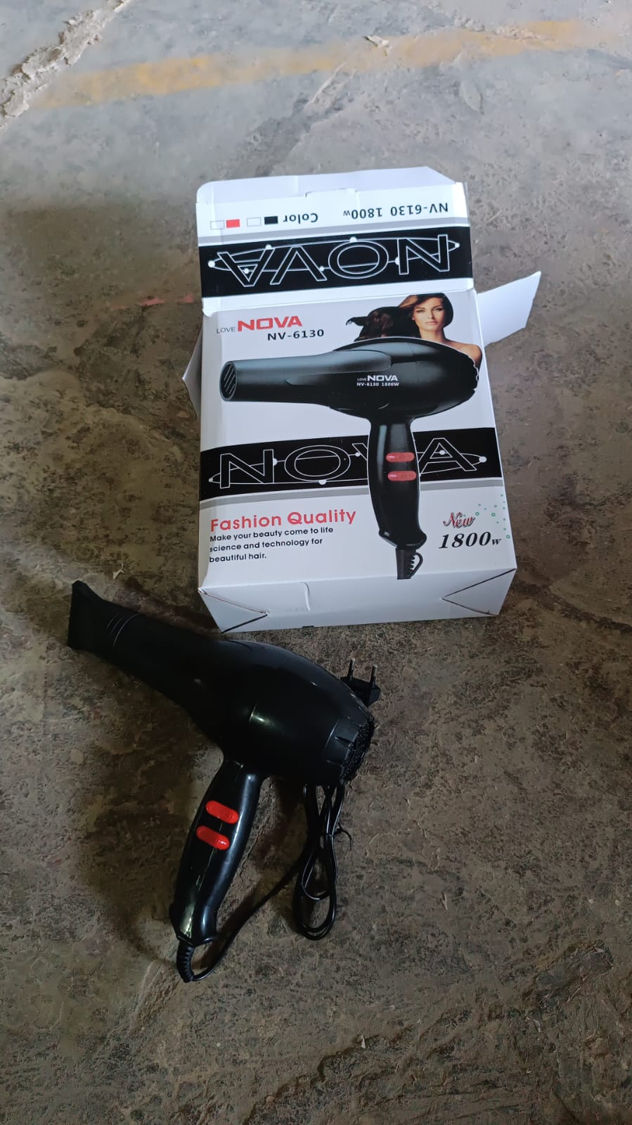 Professional Hair Dryer – 1800W Salon Quality | Calm & Curl