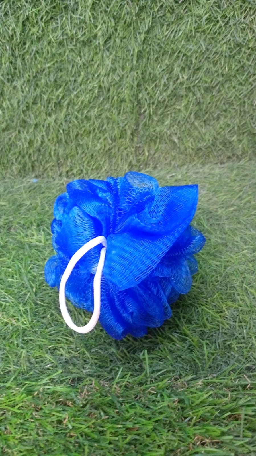 Bath Loofah – Gentle Body Scrubber for Men & Women | Mini Bubbles
