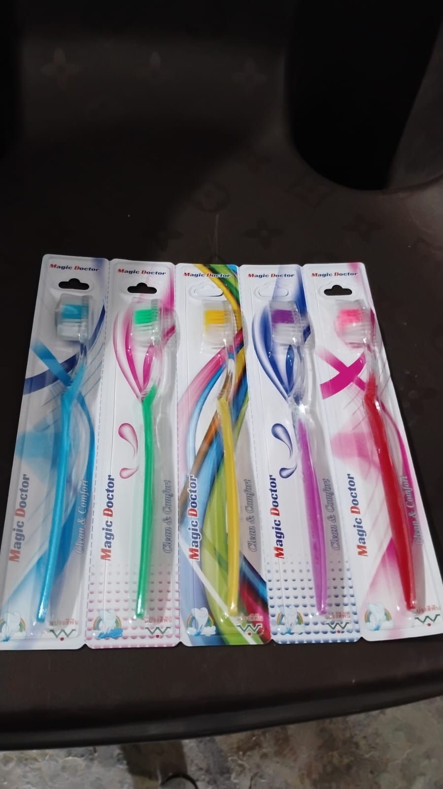 Plastic Toothbrush – Soft Bristles for All Ages | MintGuard
