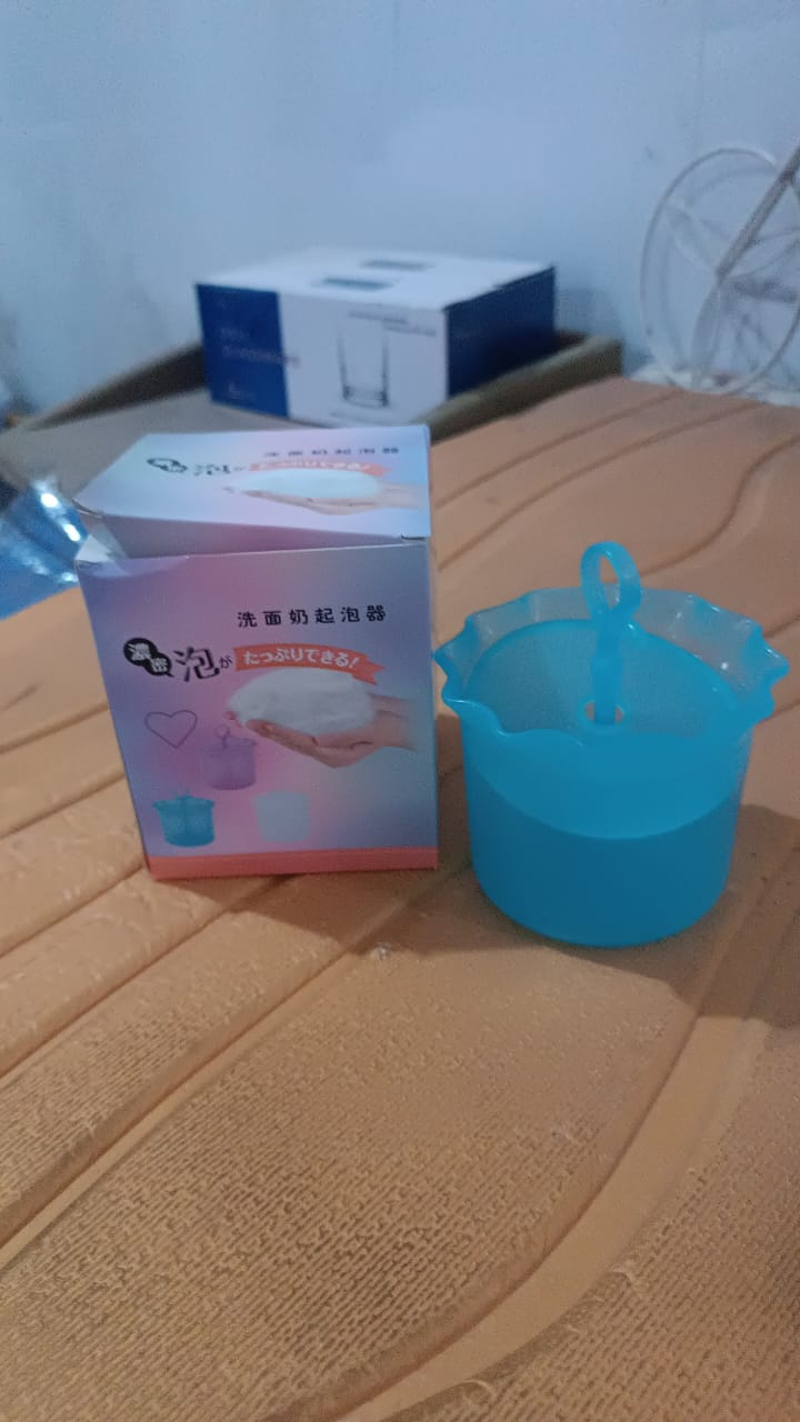 Micro Bubble Foaming Cleanser Cup – Gentle & Deep Facial Cleansing