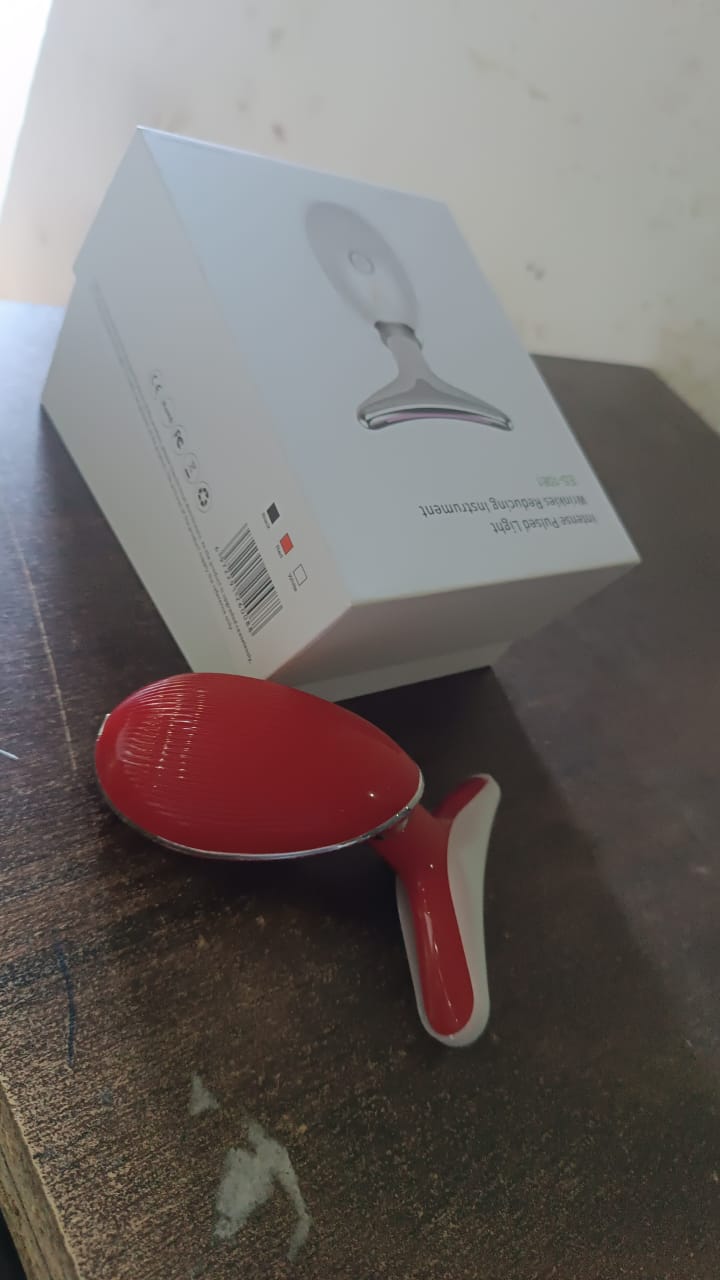 Electric Face Massager – LED Photon Wrinkle Remover