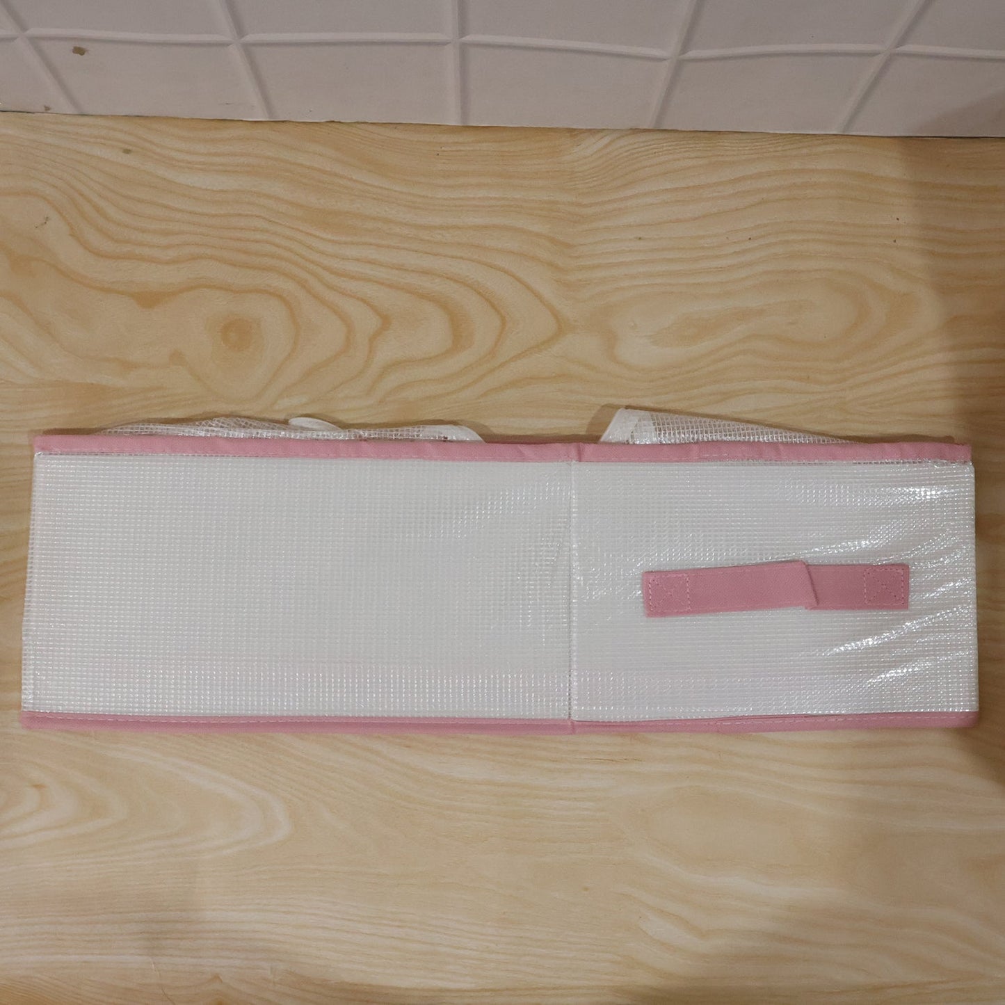 Space-Saving Clothes Storage Organizer – Space-Saving