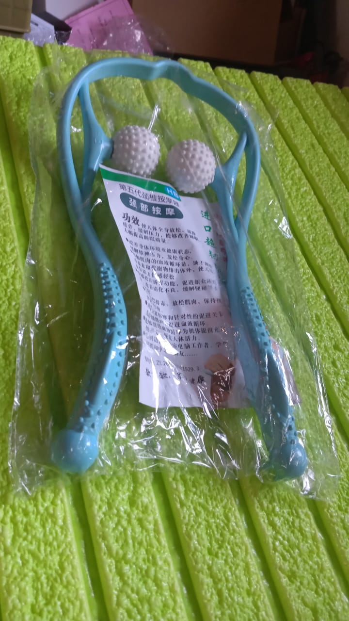 Portable Neck & Shoulder Massager – Pain Relief