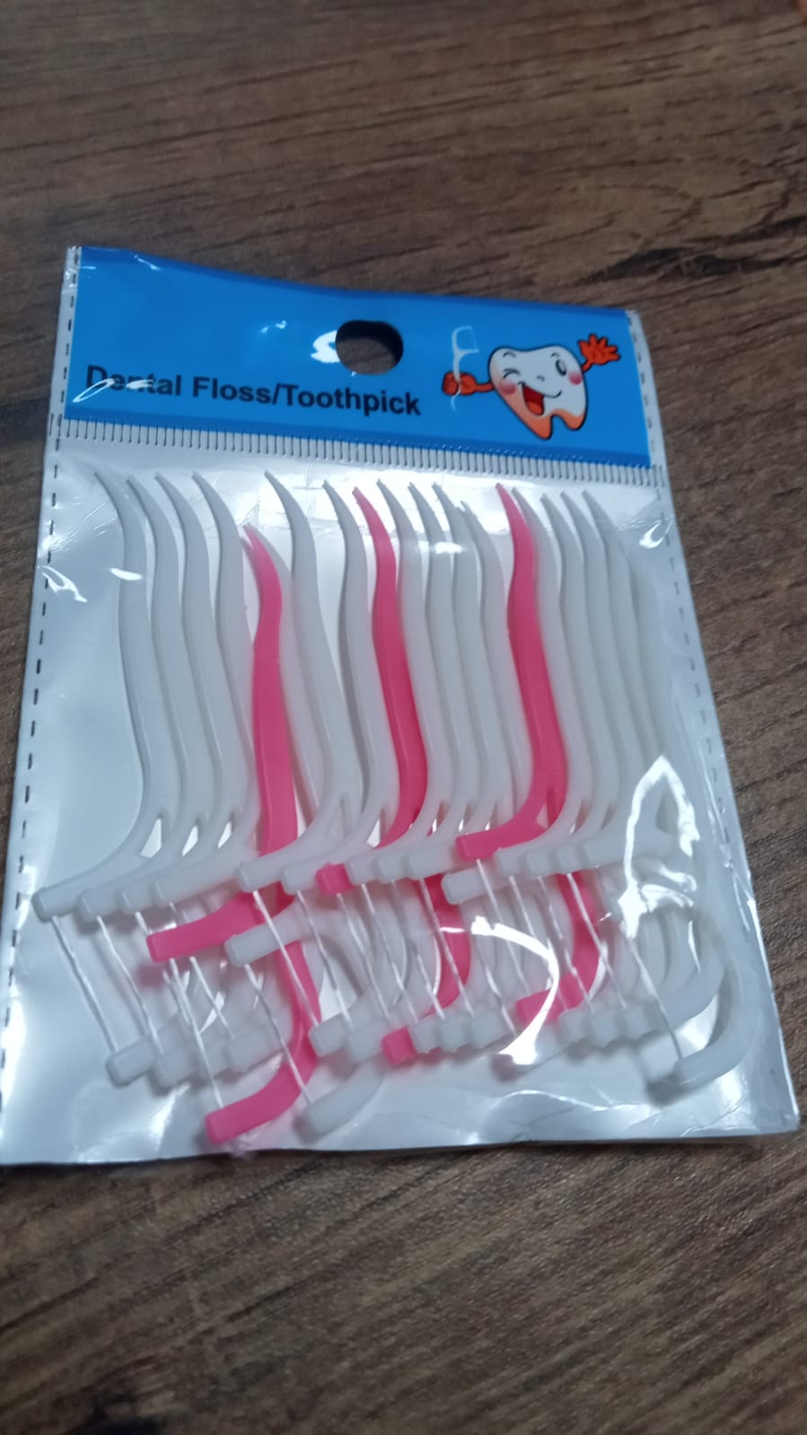 Dental Floss Picks – 20 Count for Complete Oral Care | MintGuard