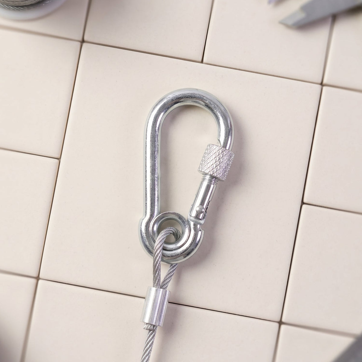 Heavy-Duty Steel Clothesline – Meter Wire Rope