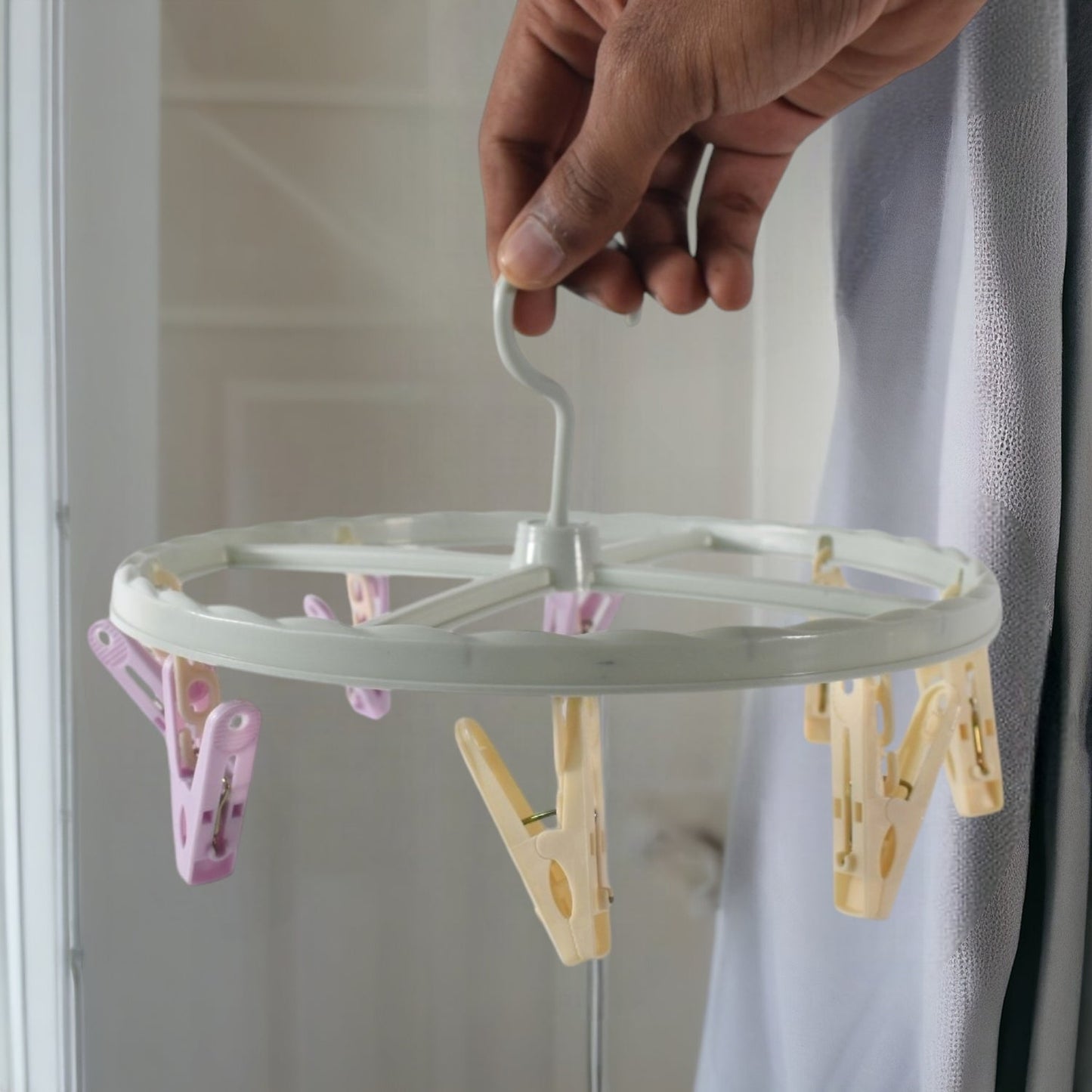 Clutter-Free Storage Clothespin Rack Laundry Drying Rack