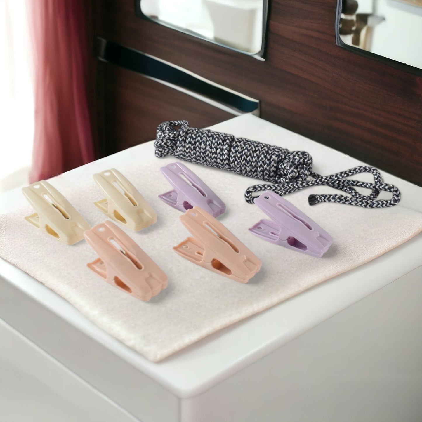 Cloth Drying Rope with Clips – Durable 7-Piece Hanging Set