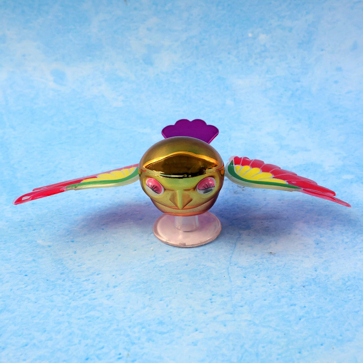 Wind Flying Bird Dashboard Decoration – Lifelike Wing Motion