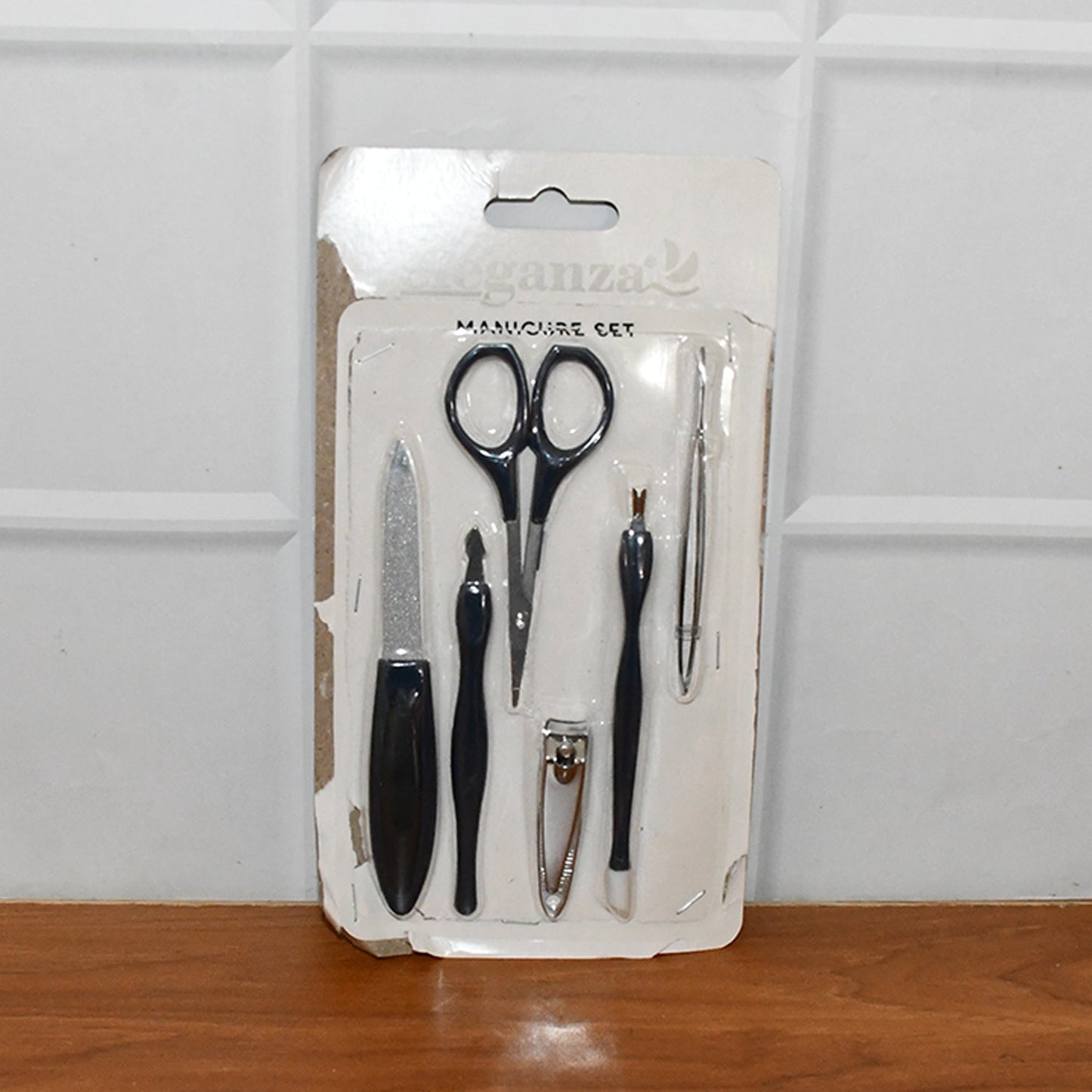 Manicure Pedicure Grooming Kit – 6 Powerful Nail Care Tools