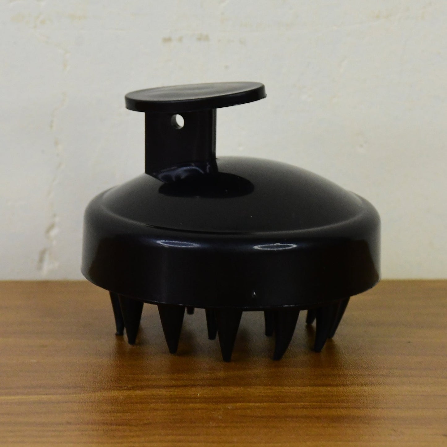 Scalp Massager Shampoo Brush – Soft Silicone Bristles for Gentle Care