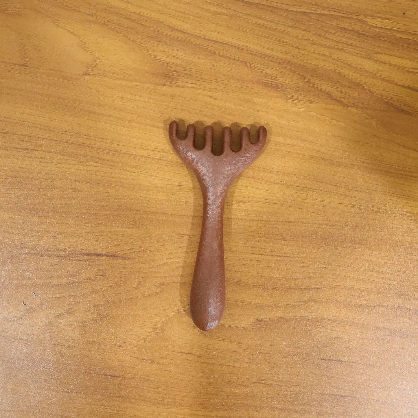 Wooden Head & Neck Scalp Massager – Handheld Stress Relief Tool