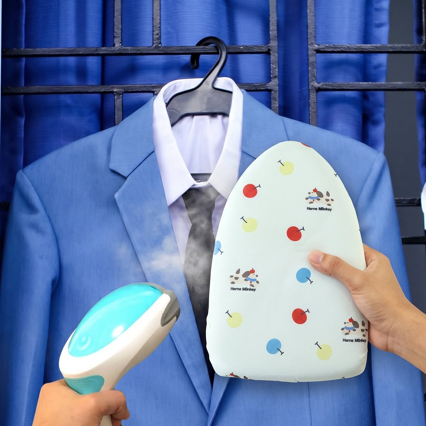 Travel-Ready Garment Steamer Ironing Glove, Steaming (1 Pc)