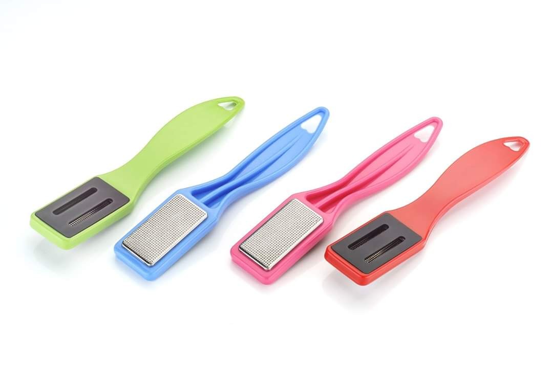 Stainless Steel Foot Scrubber – Smooth Feet & Callus Removal | Indo Glow