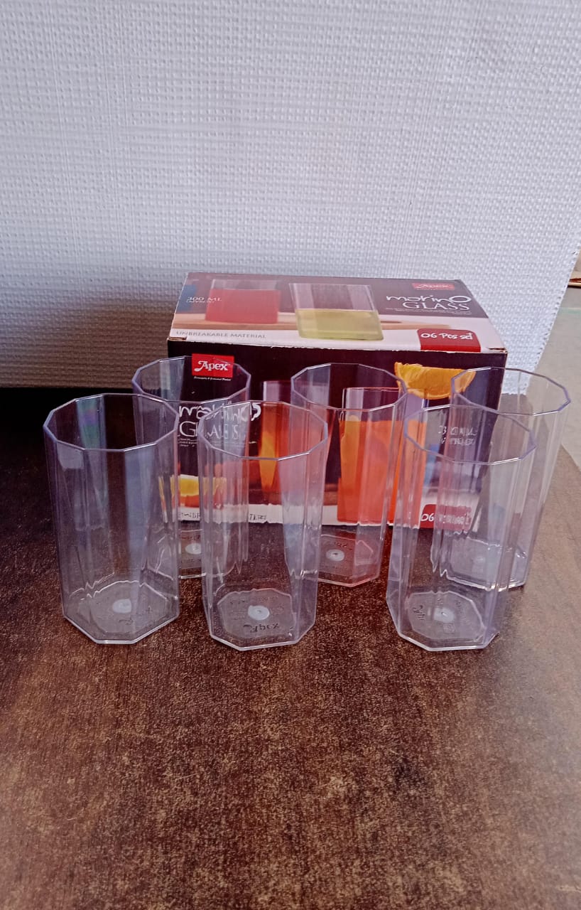 Apex Merino N’ Glass clear unbreakable plastic tumblers set