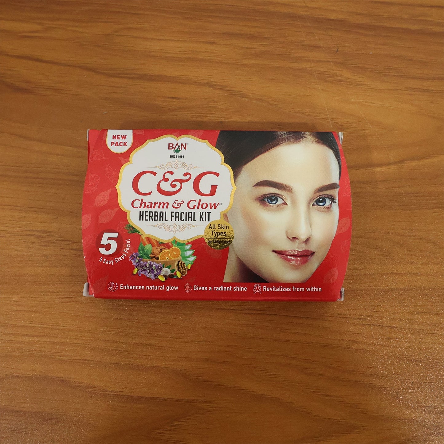 Herbal Facial Kit – 5-Step Glow Enhancing Skincare Set