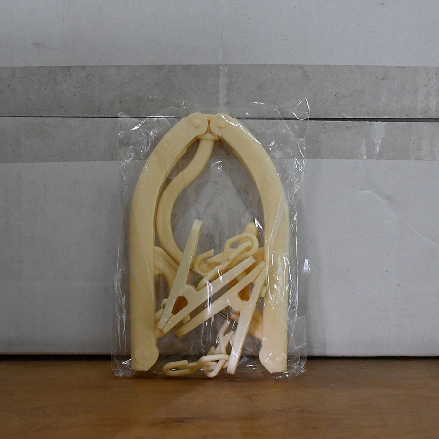Space-Saving Cloth Hanger with Dual Clips – Laundry