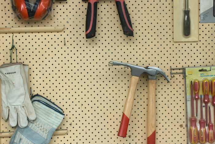 Tools & Hardware
